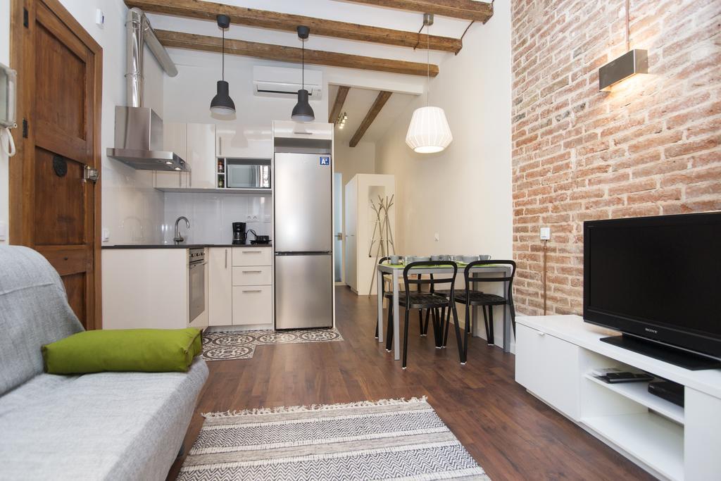 Apartments Barcelona Sagrada Rom bilde