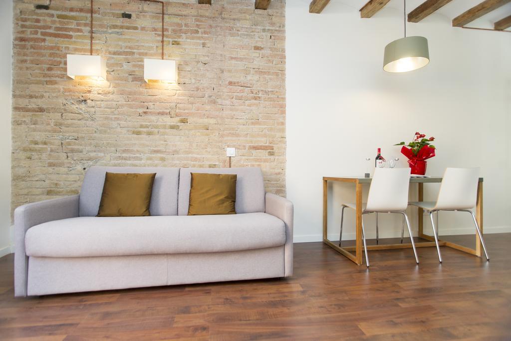 Apartments Barcelona Sagrada Rom bilde