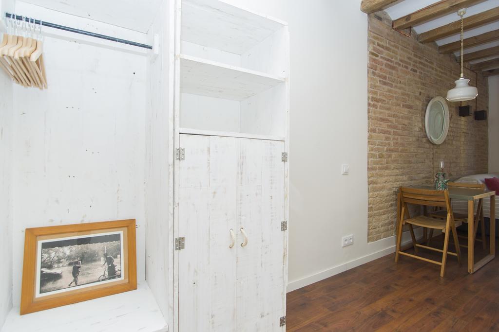 Apartments Barcelona Sagrada Rom bilde