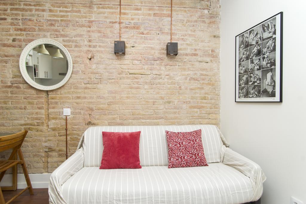Apartments Barcelona Sagrada Rom bilde