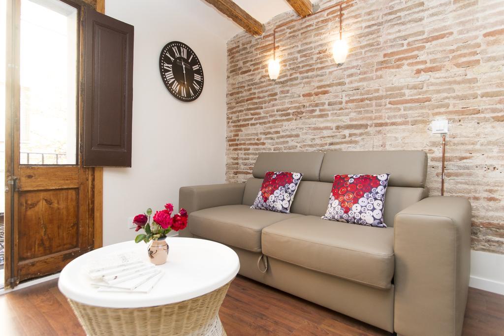 Apartments Barcelona Sagrada Rom bilde